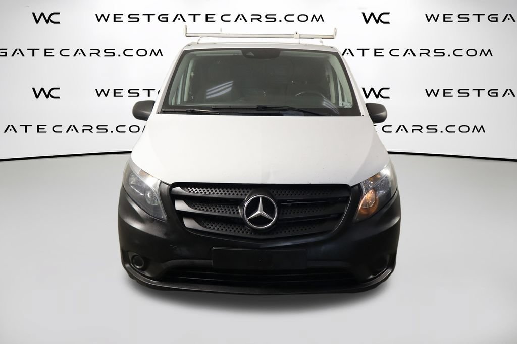 Used 2018 Mercedes-Benz Metris image 2