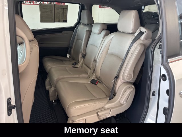 Used 2022 Honda Odyssey EX-L image 7