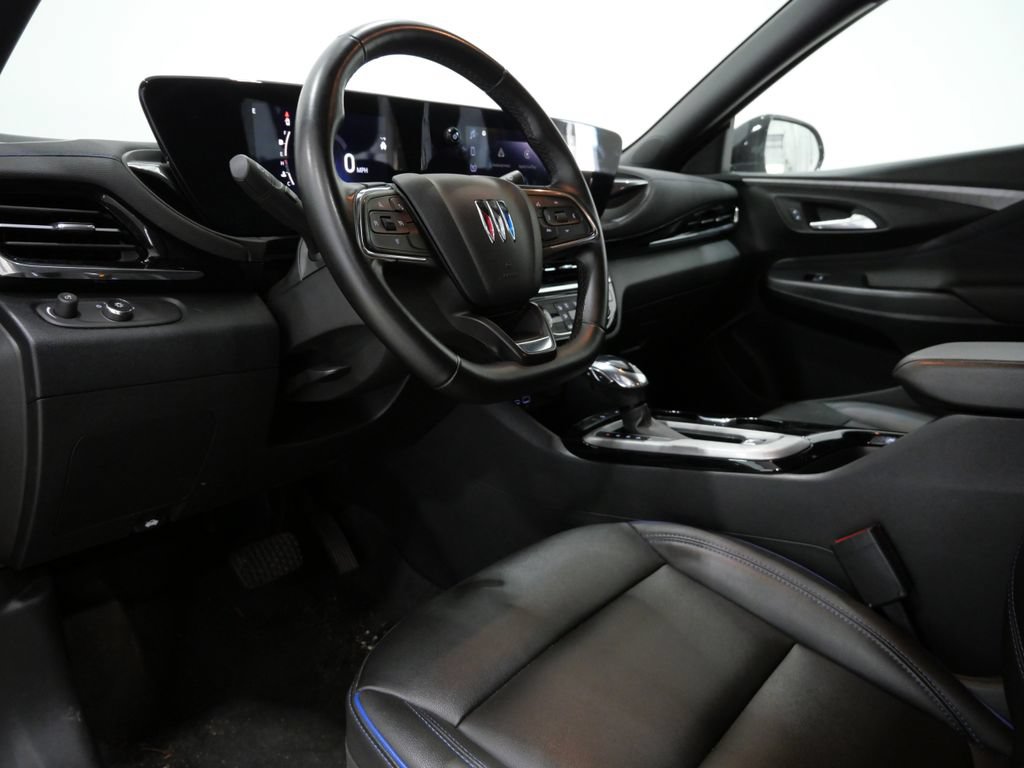Used 2025 Buick Envista Sport Touring FWD image 11