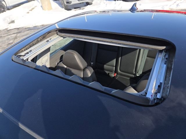 Used 2020 Acura TLX V6 SH-AWD image 3