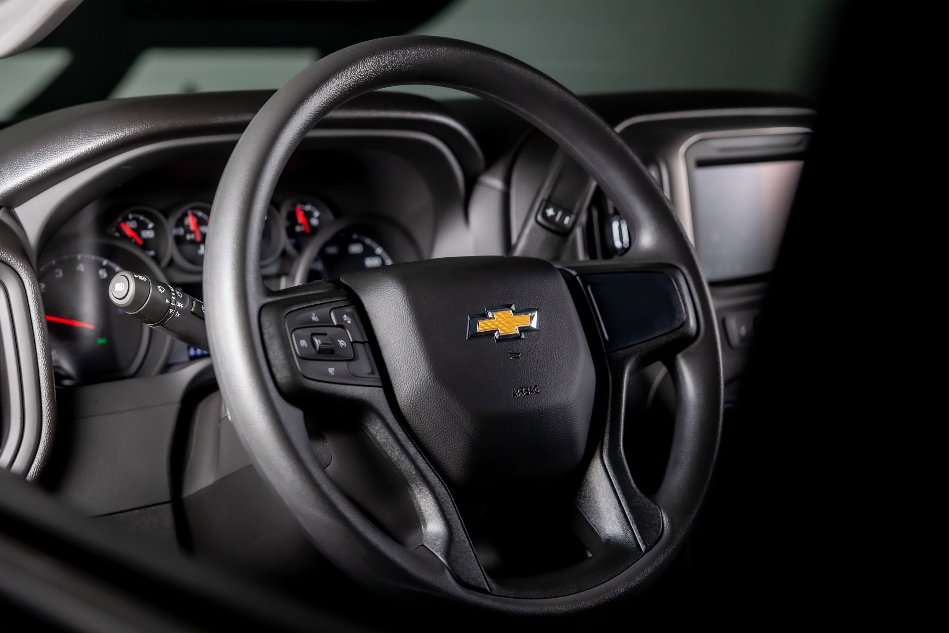 Used 2025 Chevrolet Silverado 1500 Custom image 33