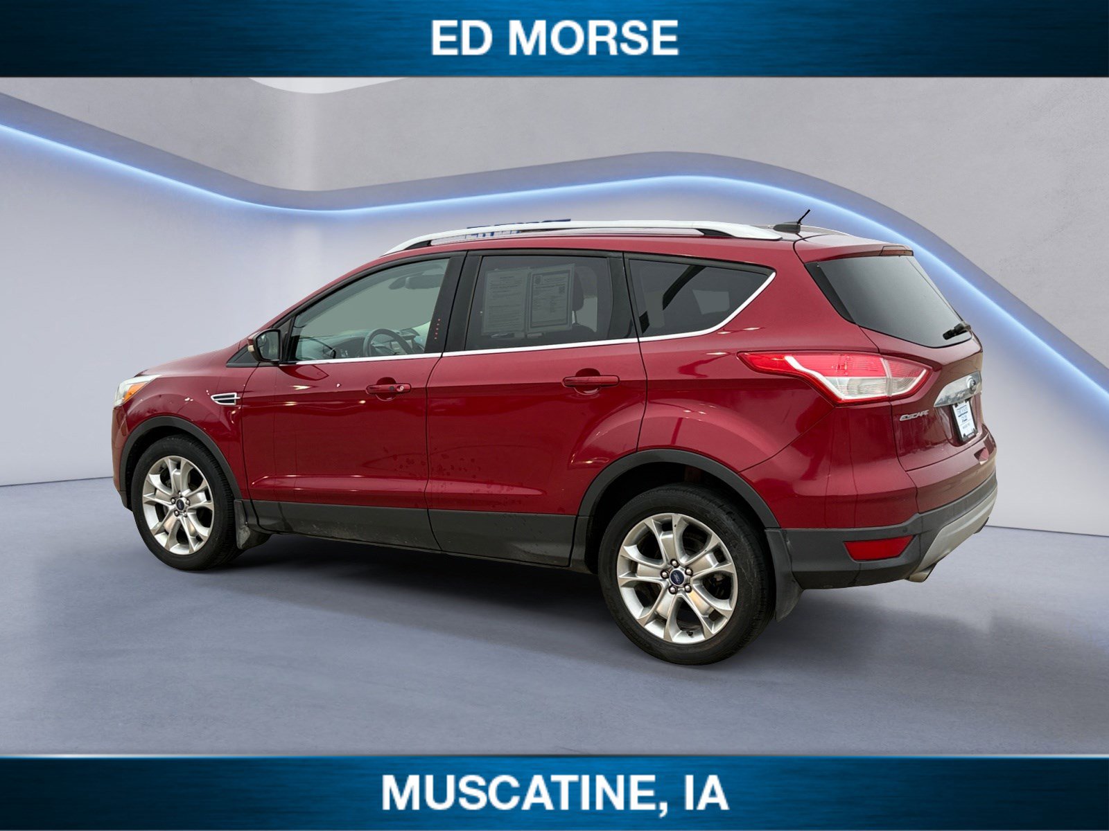 Used 2015 Ford Escape Titanium image 3