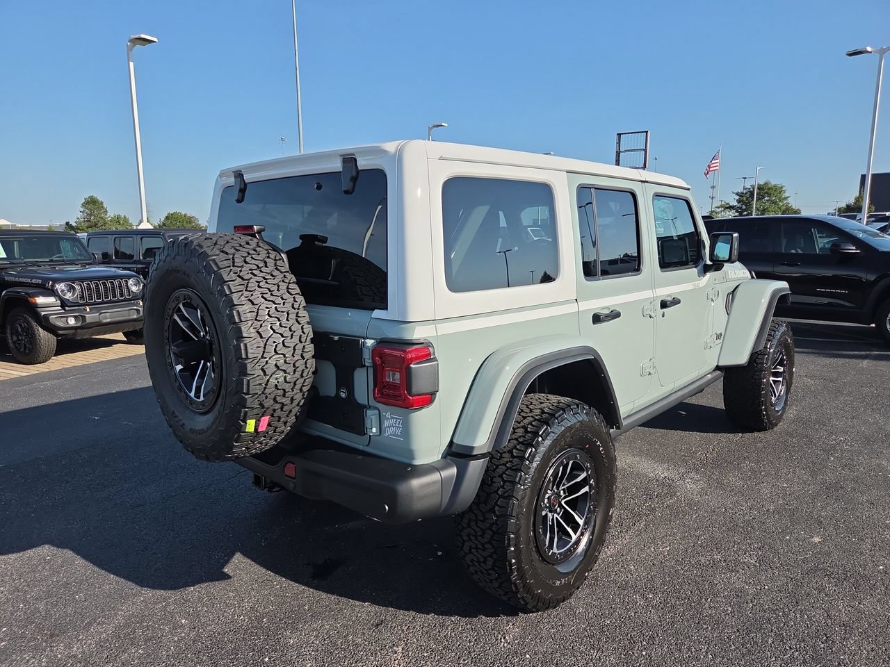 New 2027 Jeep Wrangler Unlimited Rubicon AWD/4WD image 31