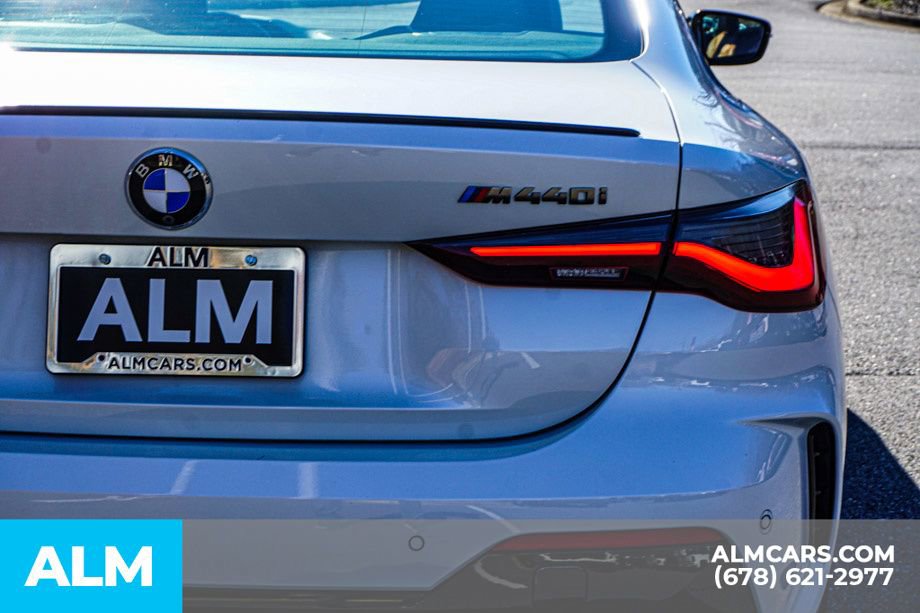 Used 2023 BMW M440i M440i w/ Premium Package image 12