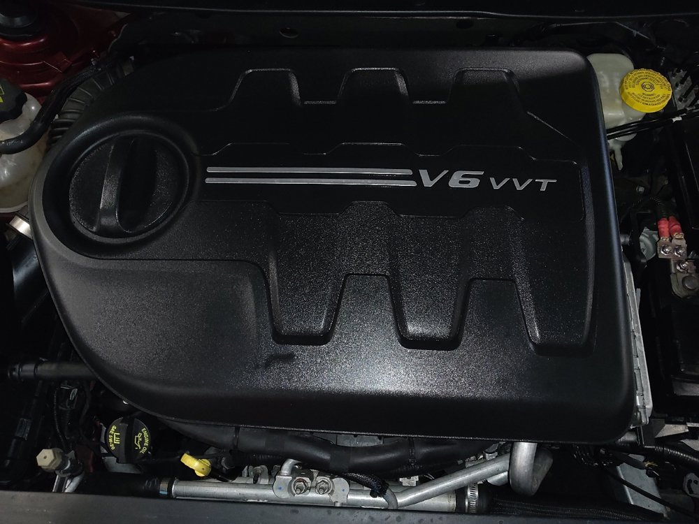 Used 2015 Chrysler 200 C w/ Navigation & Sound Group I FWD image 30