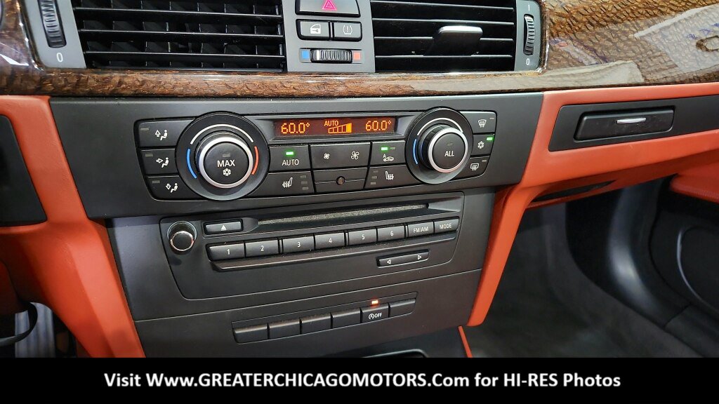 Used 2012 BMW M3 Convertible RWD image 35