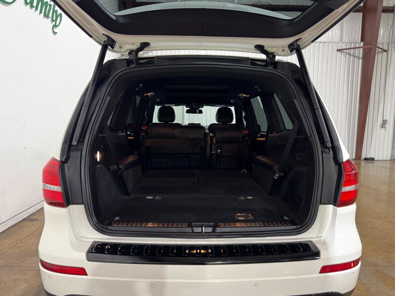 Used 2018 Mercedes-Benz GLS 450 4MATIC image 59