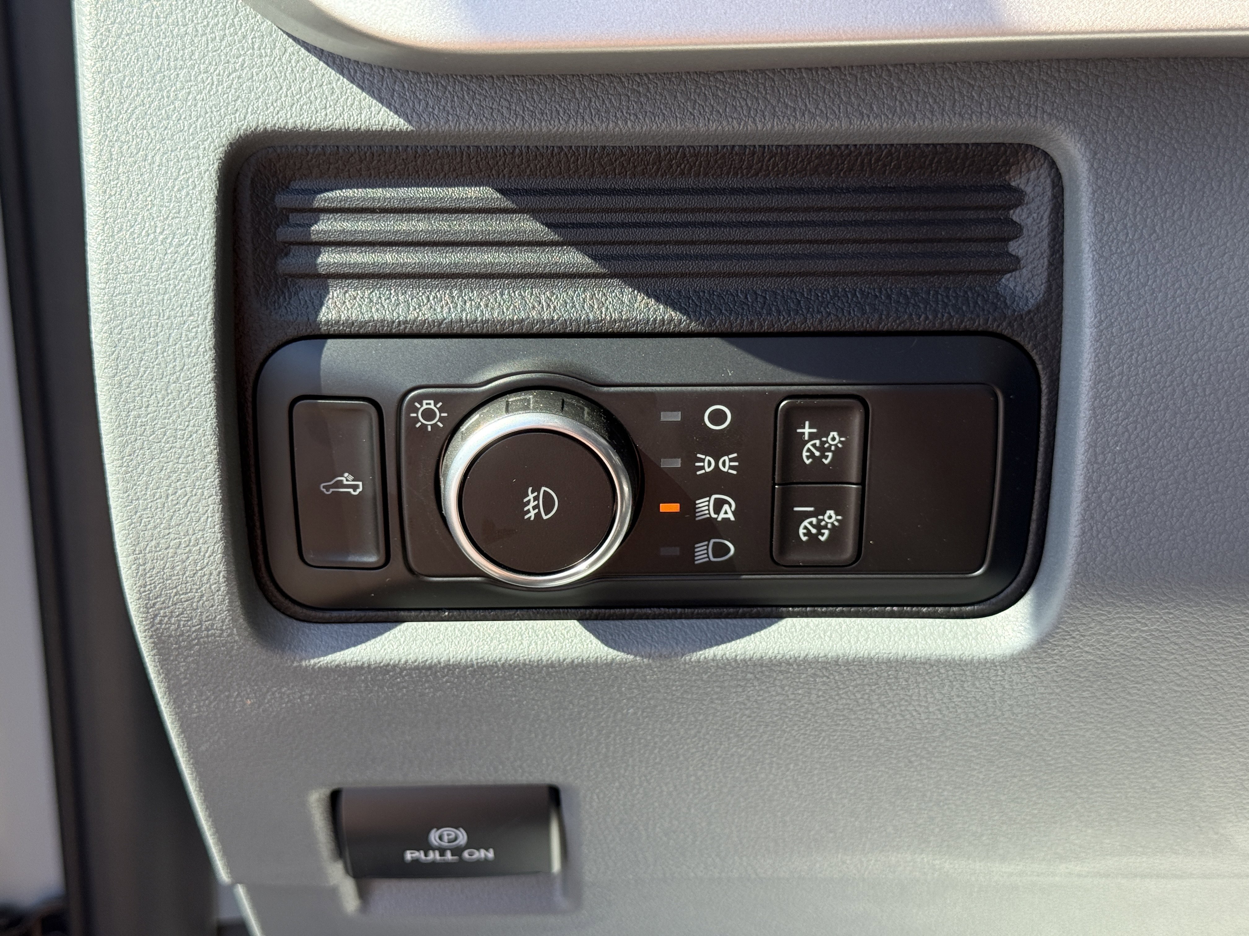 New 2026 Ford F250 XLT image 26