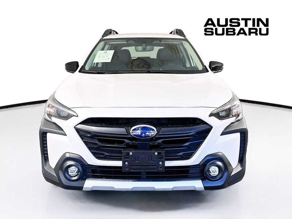 Certified 2025 Subaru Outback Limited XT AWD/4WD image 3