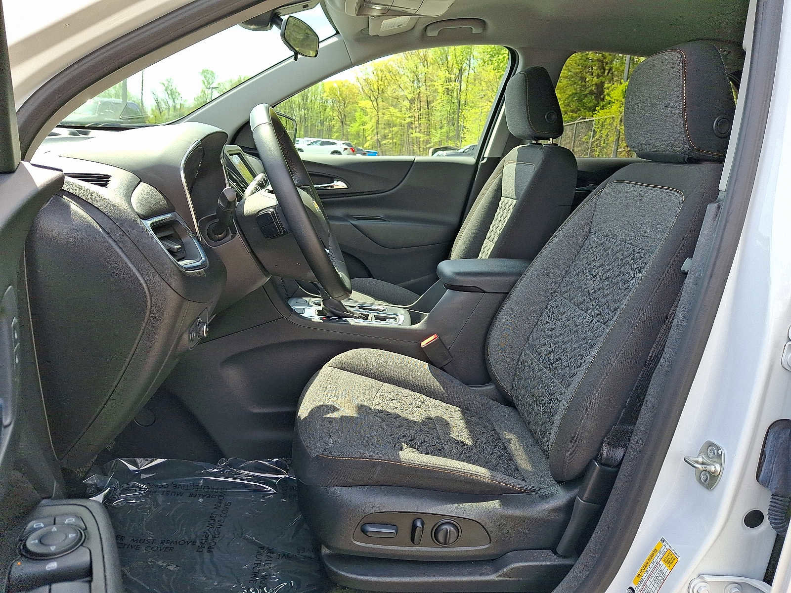 Used 2023 Chevrolet Equinox LT AWD/4WD image 14