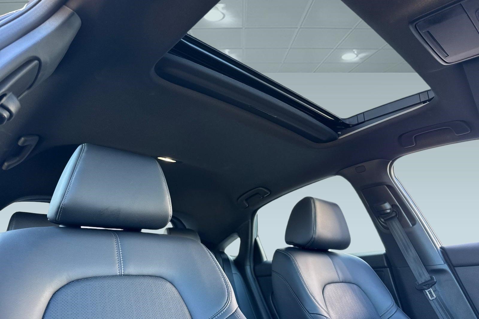 Certified 2024 Honda Civic Sport Touring image 25
