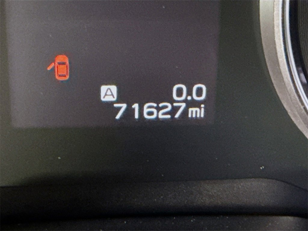 Used 2020 Subaru Outback Limited w/ Popular Package #2 image 4