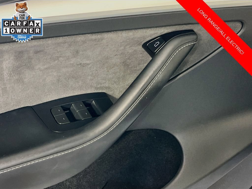 Used 2024 Tesla Model Y Long Range AWD/4WD image 20
