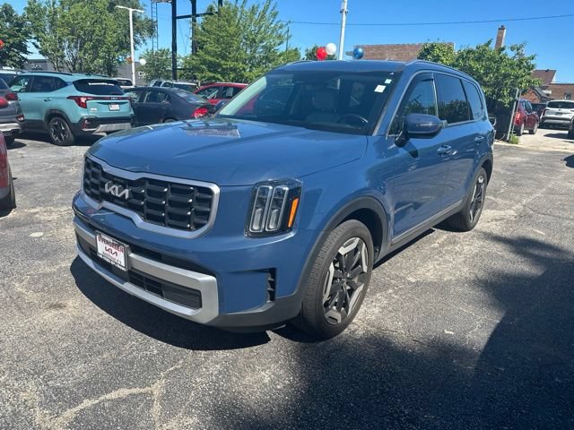 Used 2024 Kia Telluride S FWD video 1
