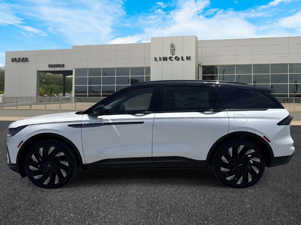 New 2026 Lincoln Nautilus Reserve w/ Jet Appearance Package AWD/4WD image 6