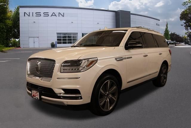 Used 2019 Lincoln Navigator Reserve w/ Cargo Package AWD/4WD image 6