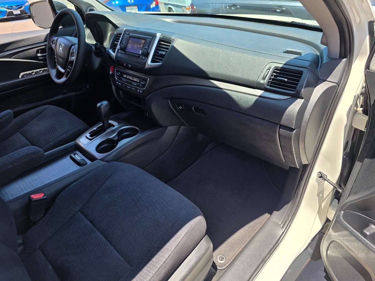 Used 2018 Honda Pilot LX image 14