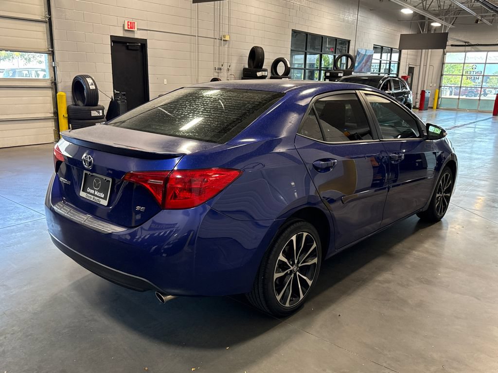 Used 2018 Toyota Corolla SE w/ Body Protection Package FWD image 4