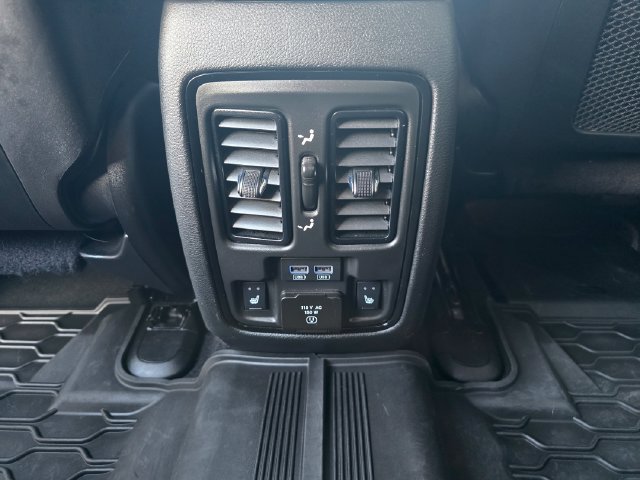 Used 2023 Dodge Durango GT AWD/4WD image 17
