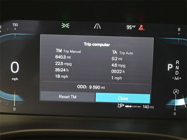 Used 2024 Volvo XC40 B5 Plus w/ Climate Package image 27