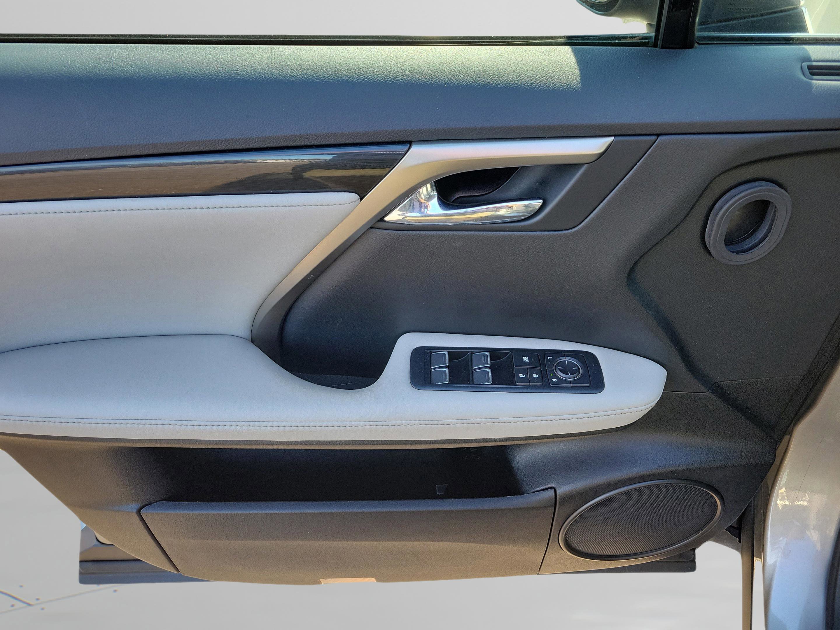 Used 2017 Lexus RX 350 FWD image 32