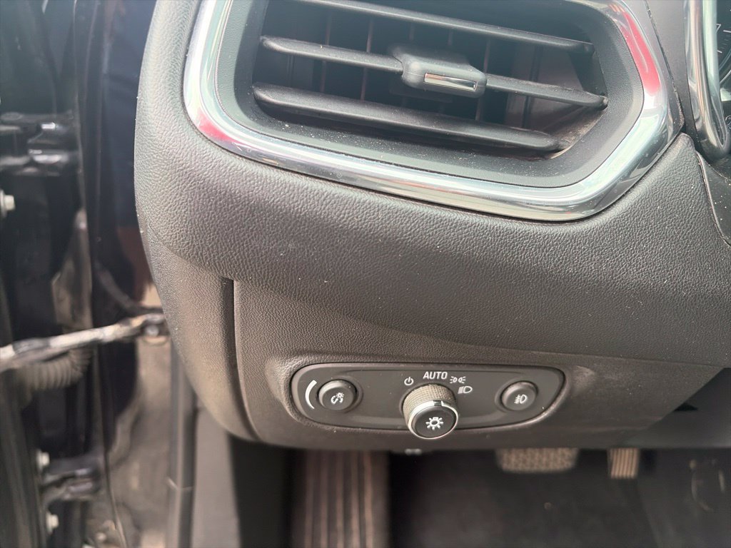 Used 2020 Chevrolet Equinox LT FWD image 44