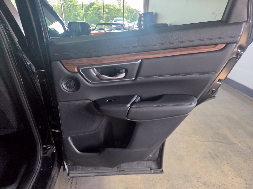 Used 2021 Honda CR-V Touring image 21