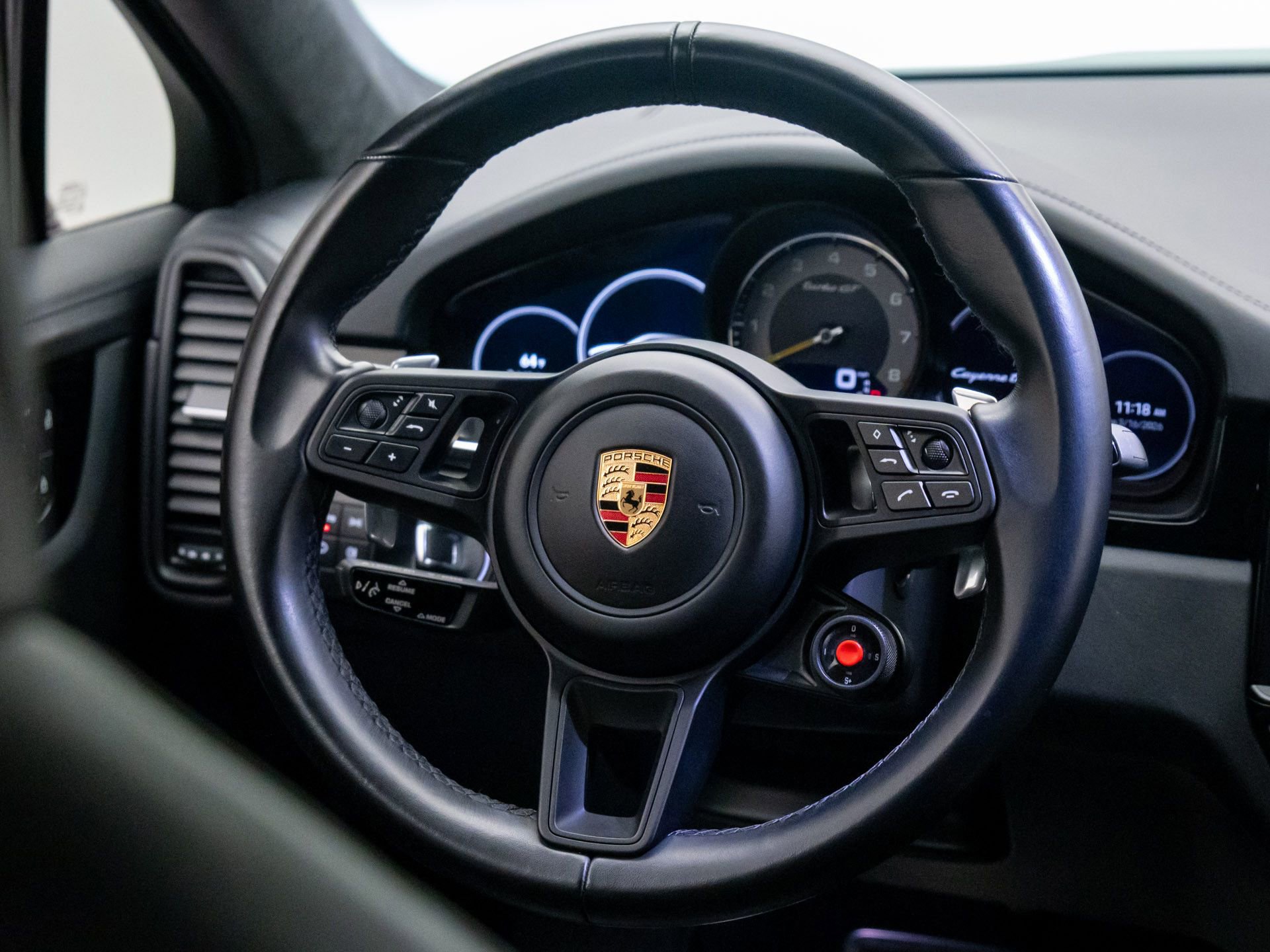 Certified 2022 Porsche Cayenne Turbo GT image 12