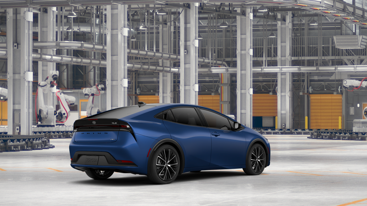 New 2026 Toyota Prius XLE FWD image 10