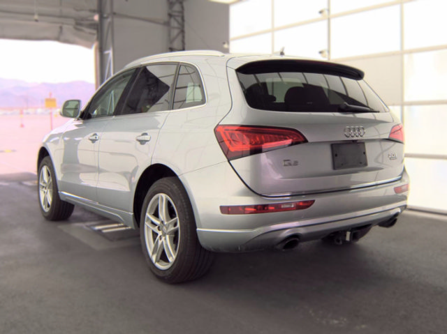 Used 2015 Audi Q5 2.0T Premium Plus w/ Technology Package AWD/4WD image 3