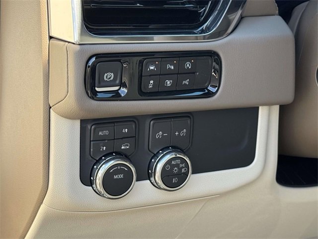 New 2026 GMC Yukon Denali image 17