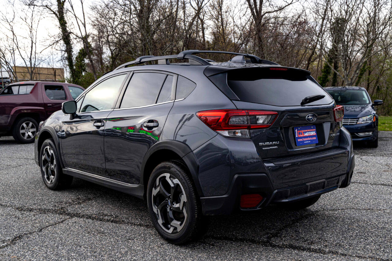 Used 2022 Subaru Crosstrek 2.5i Limited w/ Moonroof Package 2 image 4
