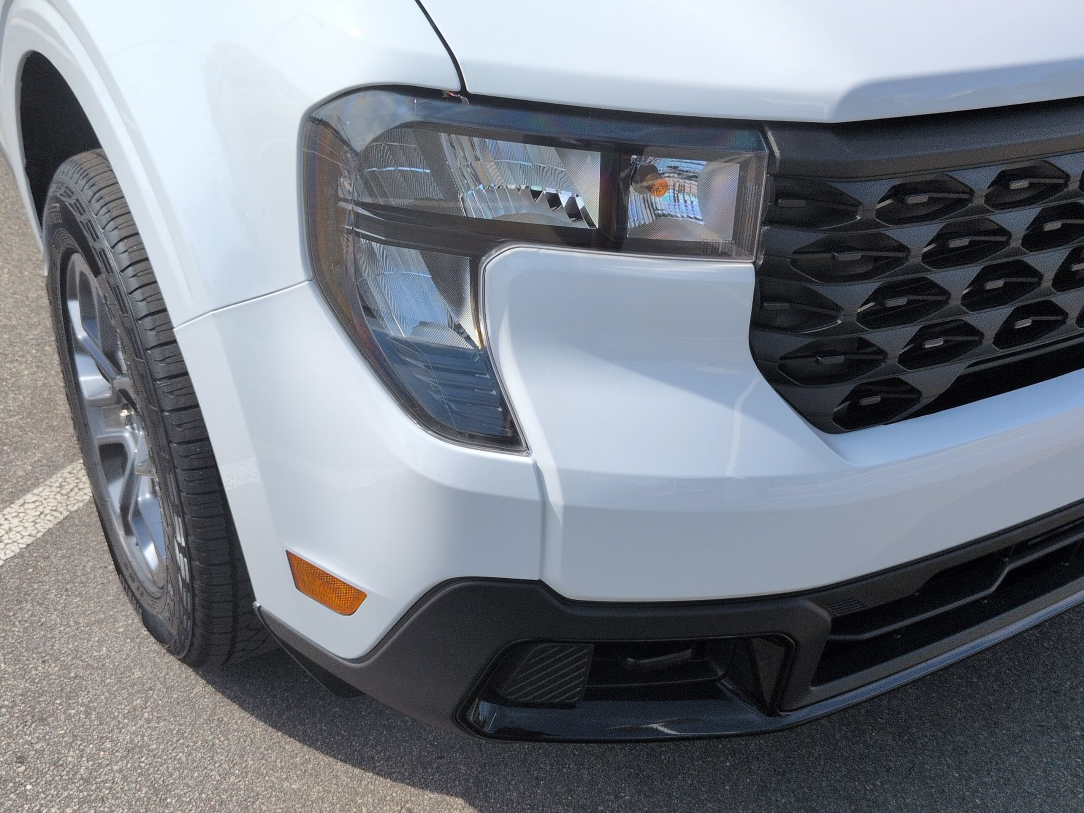 New 2026 Ford Maverick XLT w/ XLT Luxury Package AWD/4WD image 10