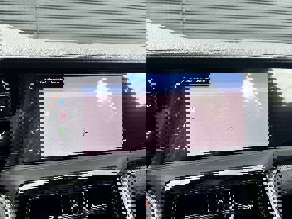 Certified 2024 Porsche Panamera image 18