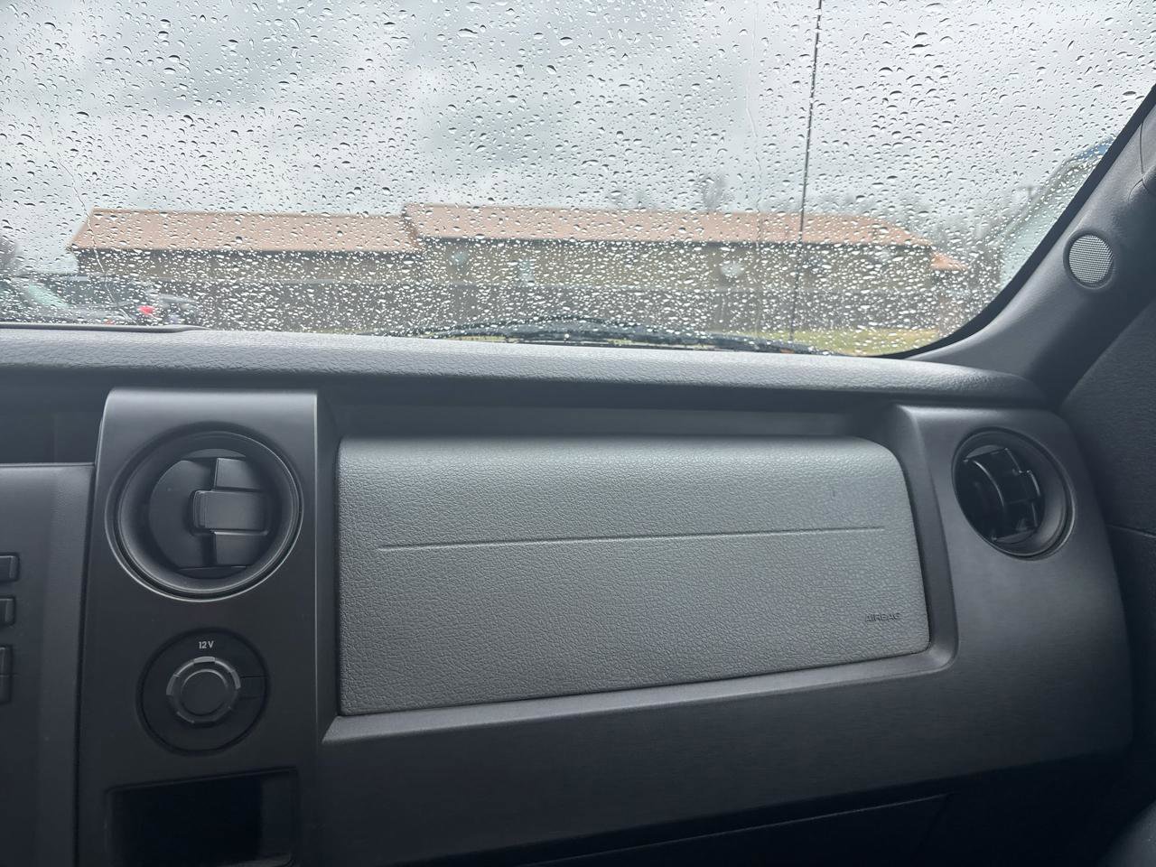 Used 2013 Ford F150 STX image 32