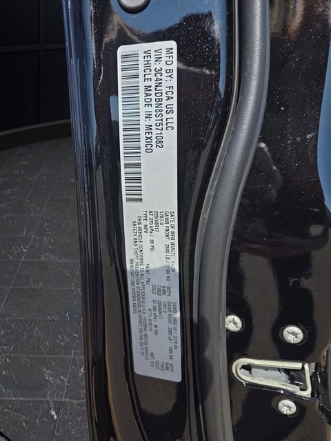 Used 2025 Jeep Compass Latitude w/ Sun & Sound Group image 44