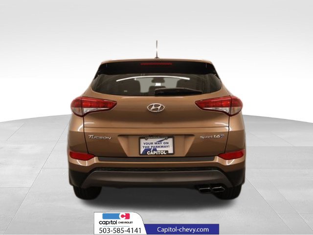 Used 2016 Hyundai Tucson Sport FWD image 3
