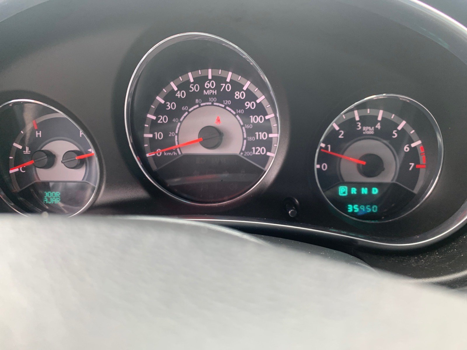 Used 2013 Chrysler 200 Limited FWD image 12
