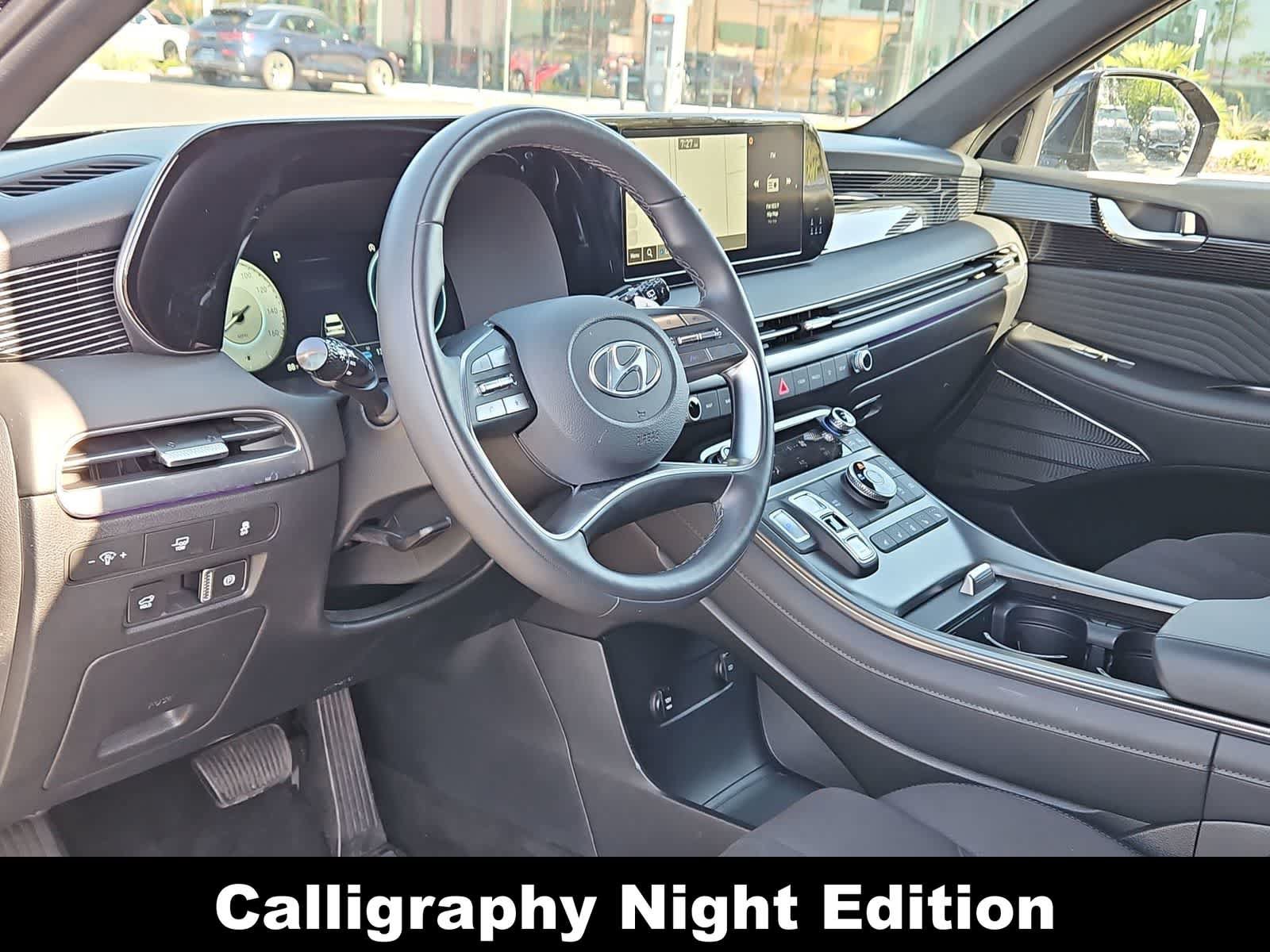 Certified 2025 Hyundai Palisade Calligraphy AWD/4WD image 10