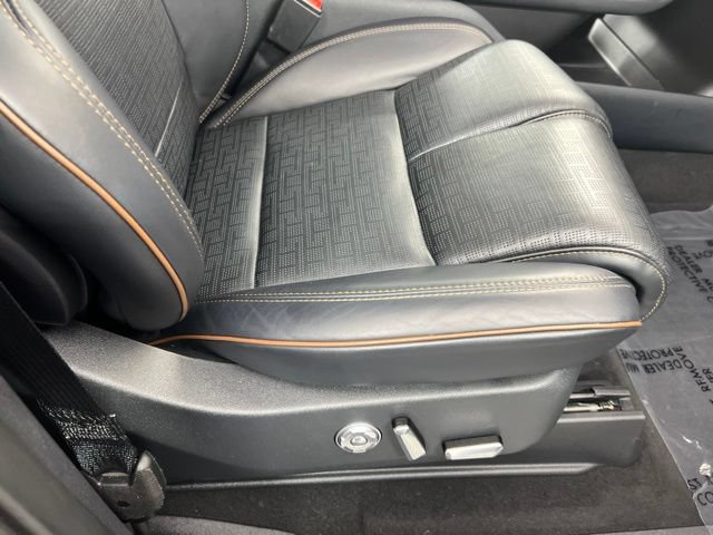 Certified 2025 Lincoln Navigator Black Label AWD/4WD image 31