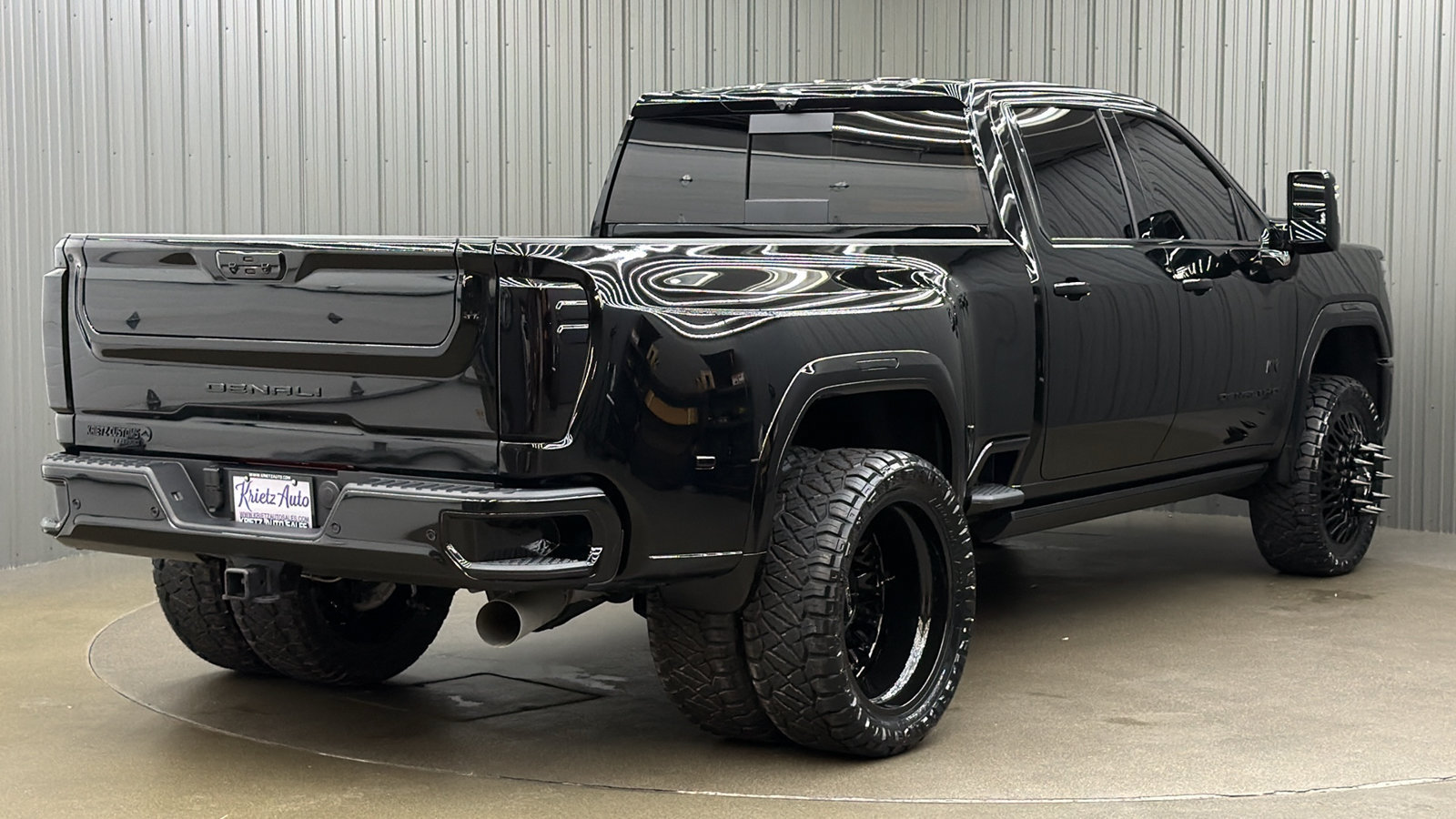 Used 2025 GMC Sierra 3500 Denali Ultimate AWD/4WD image 5