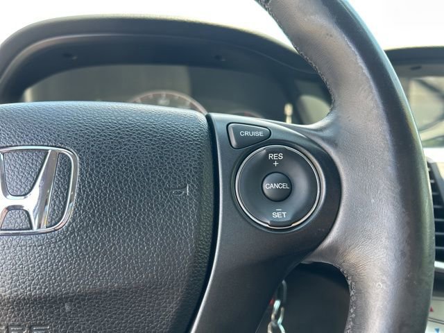 Used 2014 Honda Accord Sport image 17