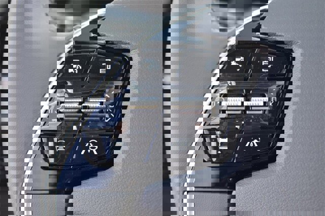 New 2025 Kia Niro EX Touring image 26