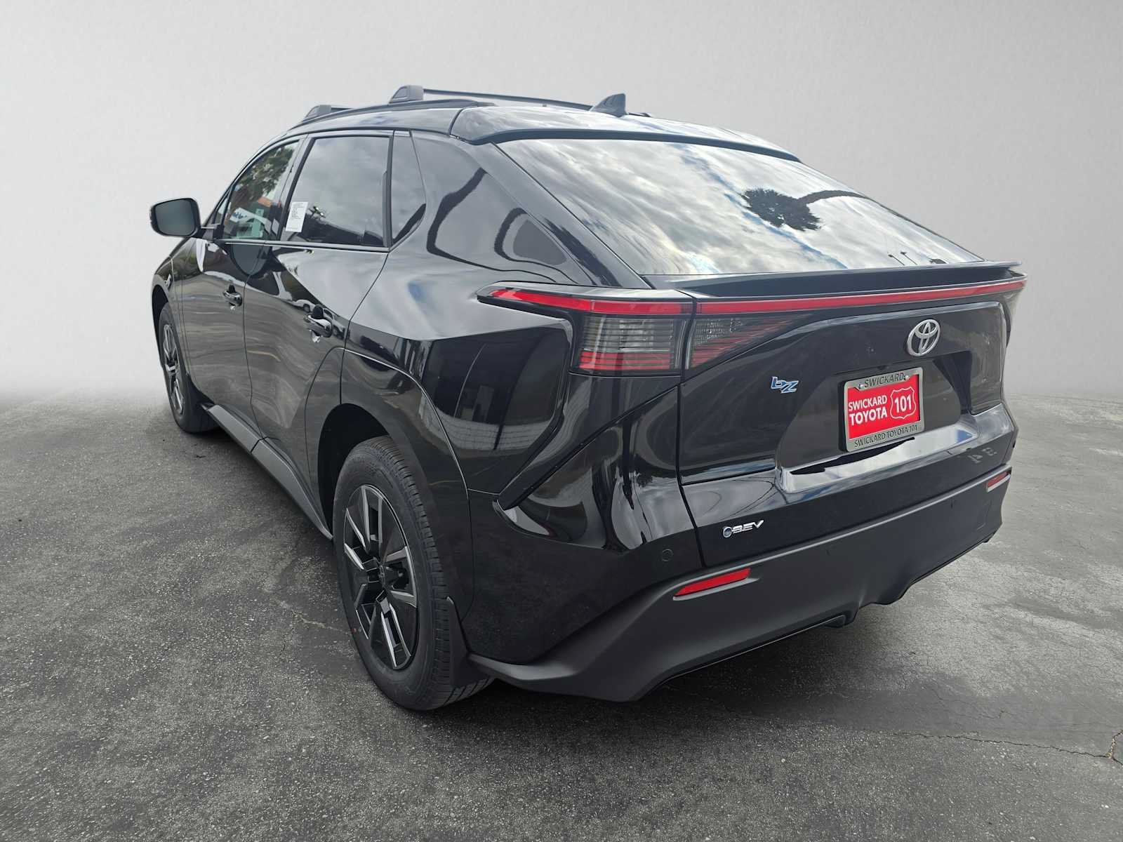 New 2026 Toyota bZ FWD image 5