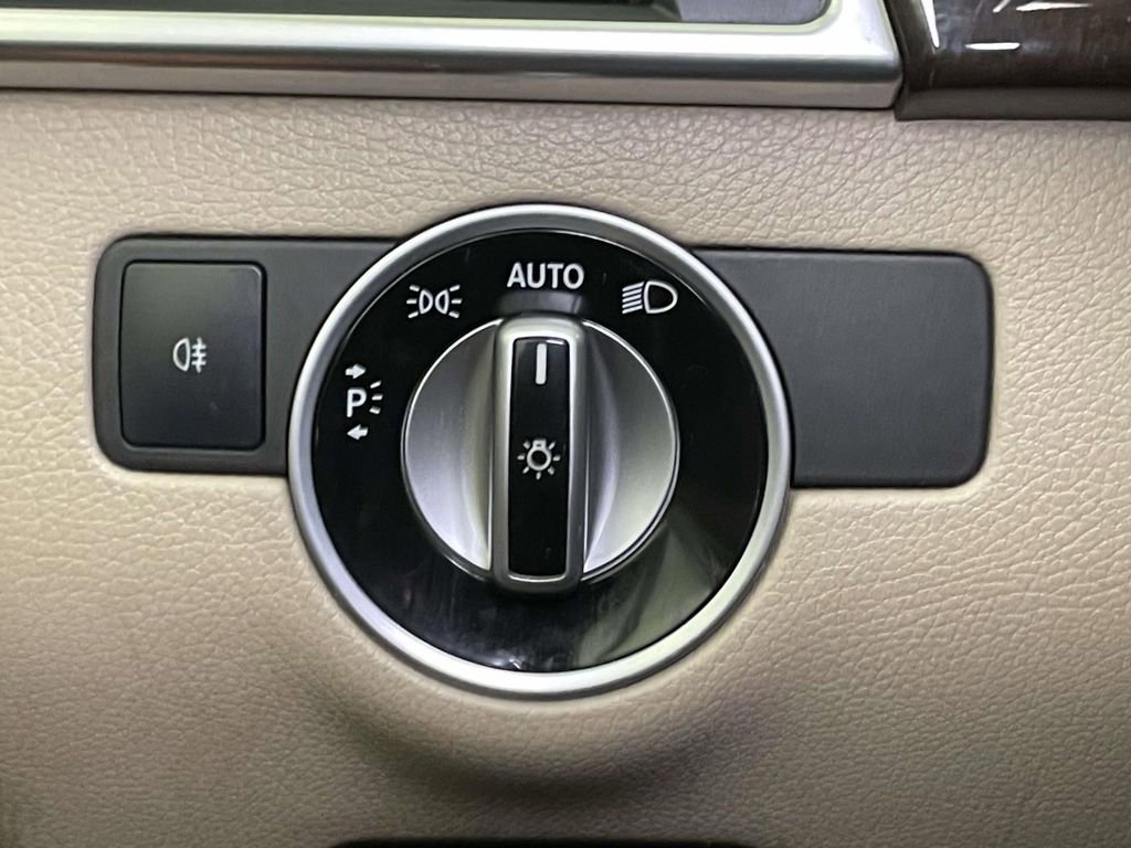 Used 2013 Mercedes-Benz ML 350 4MATIC image 35