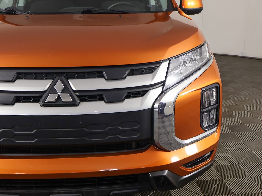 Used 2022 Mitsubishi Outlander Sport ES FWD image 11