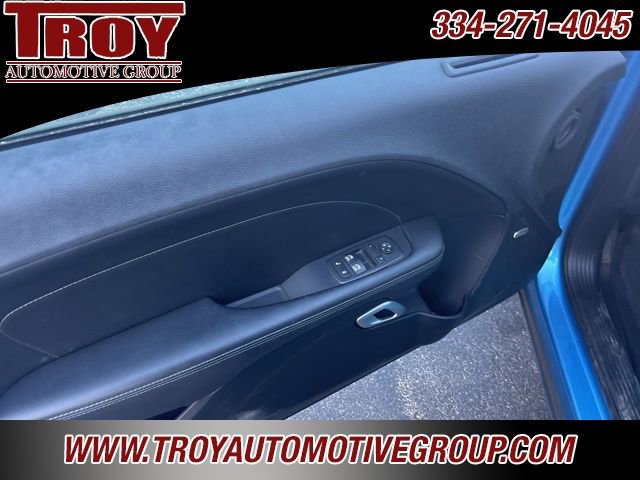 Used 2016 Dodge Challenger SXT Plus image 23