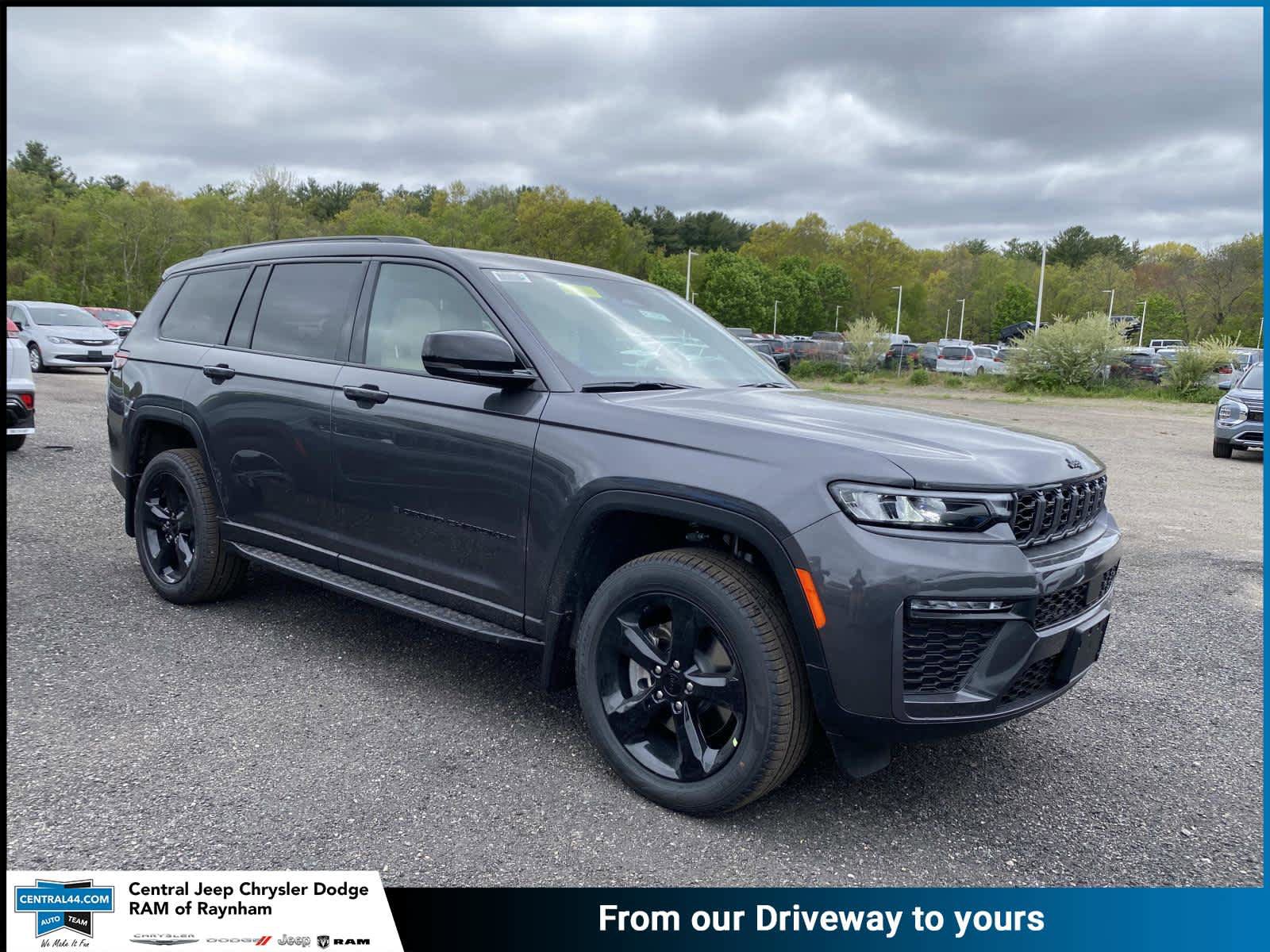 New 2026 Jeep Grand Cherokee L Limited w/ Limited Altitude Package