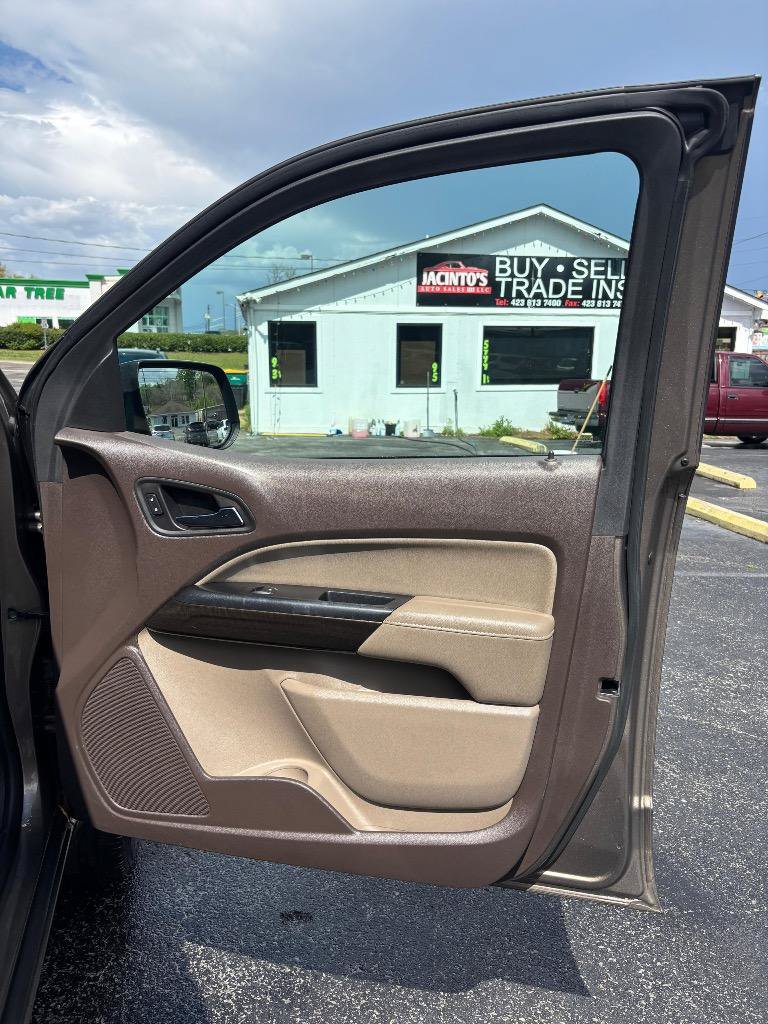 Used 2015 GMC Canyon SLT RWD image 32