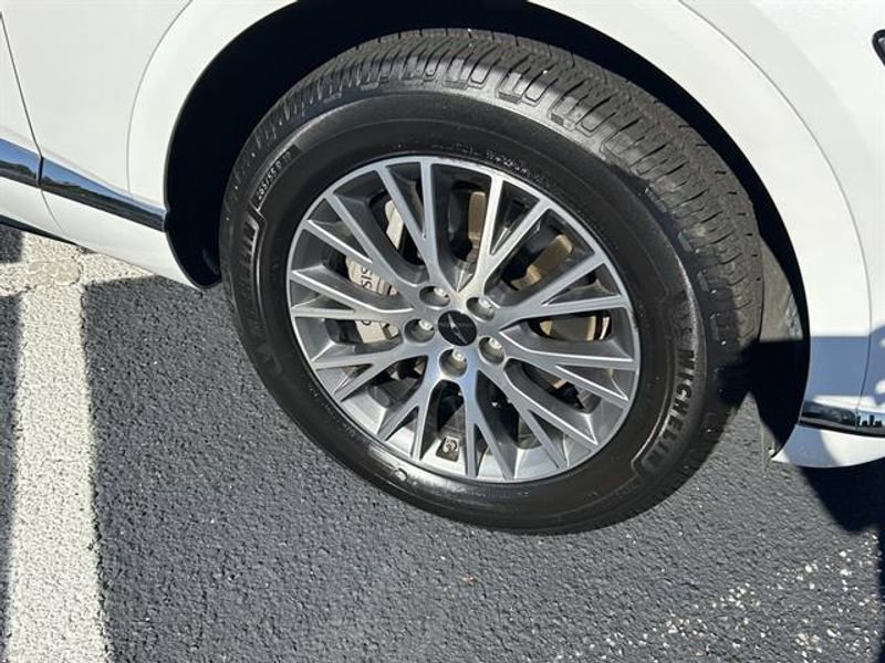 Used 2025 Genesis GV80 2.5T Standard image 30